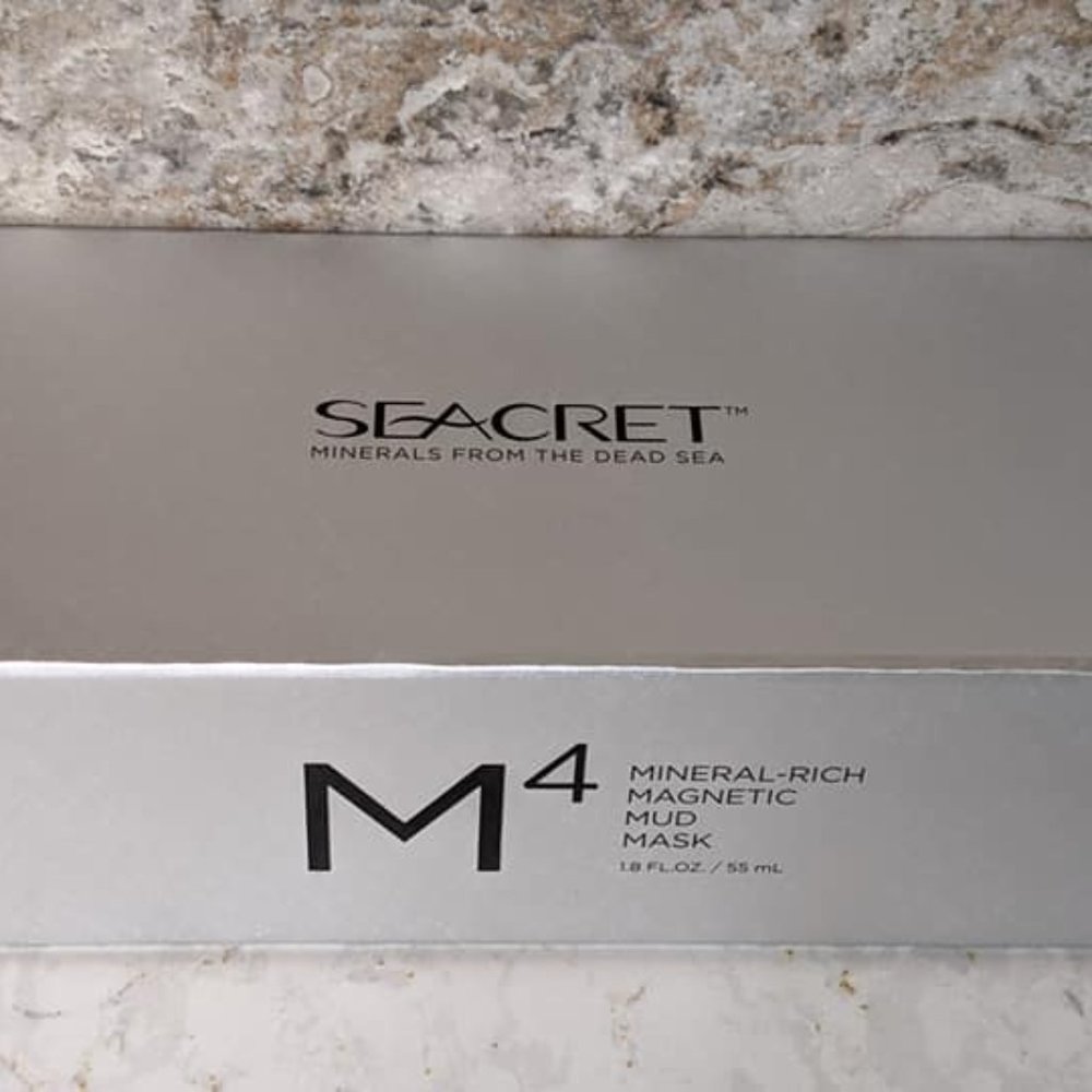 Seacret M4 Mineral-Rich Magnetic Mud Mask